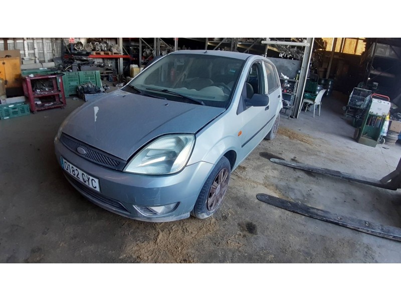 ford fiesta (cbk) del año 2004