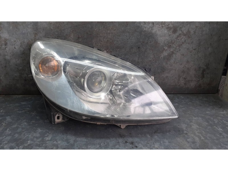 Recambio de faro derecho para mercedes-benz clase b (w245) referencia OEM IAM A1698207861 0301247202 197510600