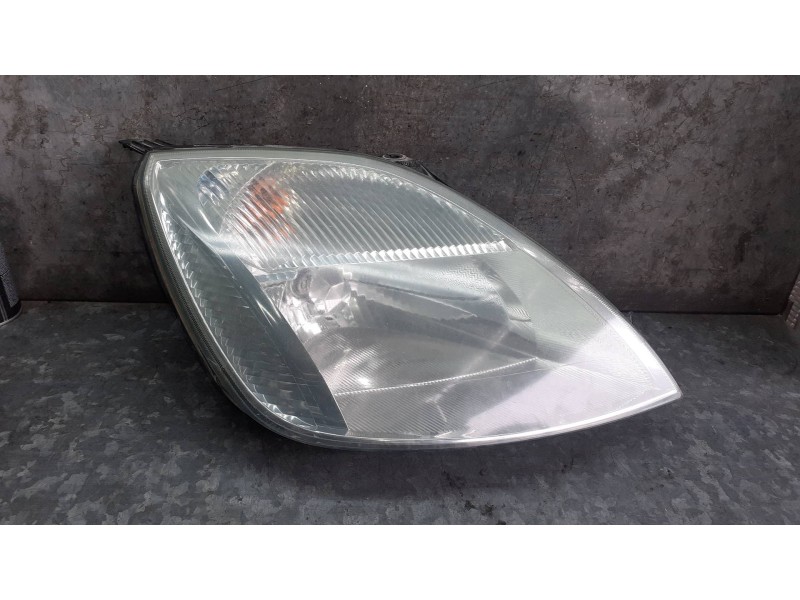 Recambio de faro derecho para ford fiesta (cbk) referencia OEM IAM 2020001013  
