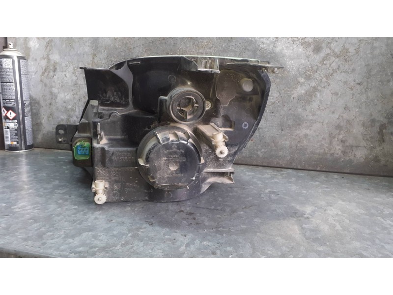 Recambio de faro derecho para ford fiesta (cbk) referencia OEM IAM 2020001013  