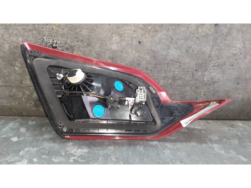 Recambio de piloto trasero derecho interior para ford fiesta (ce1) referencia OEM IAM H1BB13A602BG  