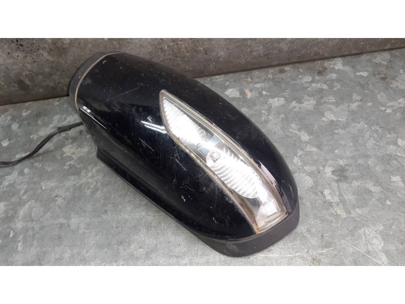 Recambio de retrovisor izquierdo para mercedes-benz clase b (w245) referencia OEM IAM A3140417 CON PILOTO ELECTRICO