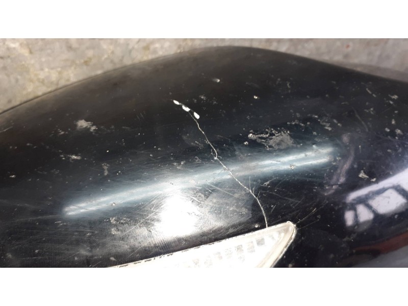 Recambio de retrovisor derecho para mercedes-benz clase b (w245) referencia OEM IAM A3140418 CON PILOTO ELECTRICO