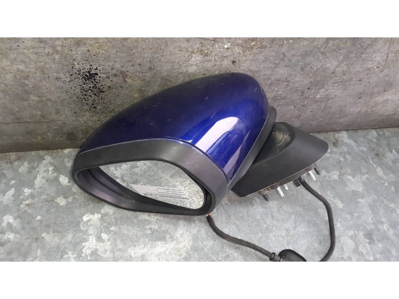 Recambio de retrovisor izquierdo para ford fiesta (ce1) referencia OEM IAM 8802012LH CON PILOTO ELECTRICO