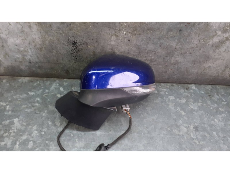 Recambio de retrovisor izquierdo para ford fiesta (ce1) referencia OEM IAM 8802012LH CON PILOTO ELECTRICO