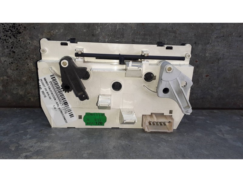 Recambio de mando calefaccion / aire acondicionado para peugeot 206 berlina referencia OEM IAM 99210 A2613 BEHR