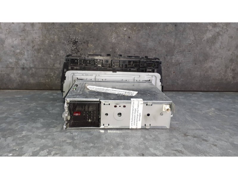 Recambio de sistema audio / radio cd para seat ibiza (6j5) referencia OEM IAM 6J0035156BGY W066J0035156BGY 