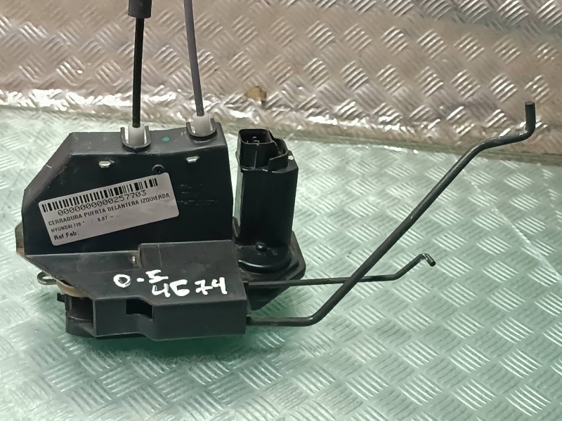 Recambio de cerradura puerta delantera izquierda para hyundai i10 referencia OEM IAM   CONECTOR 5 PINES