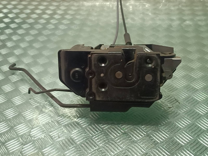 Recambio de cerradura puerta delantera izquierda para hyundai i10 referencia OEM IAM   CONECTOR 5 PINES