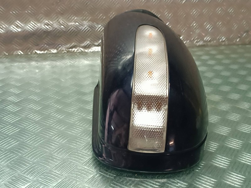 Recambio de retrovisor izquierdo para mercedes-benz clase c (w203) sportcoupe referencia OEM IAM 413133417  ELECTRICO