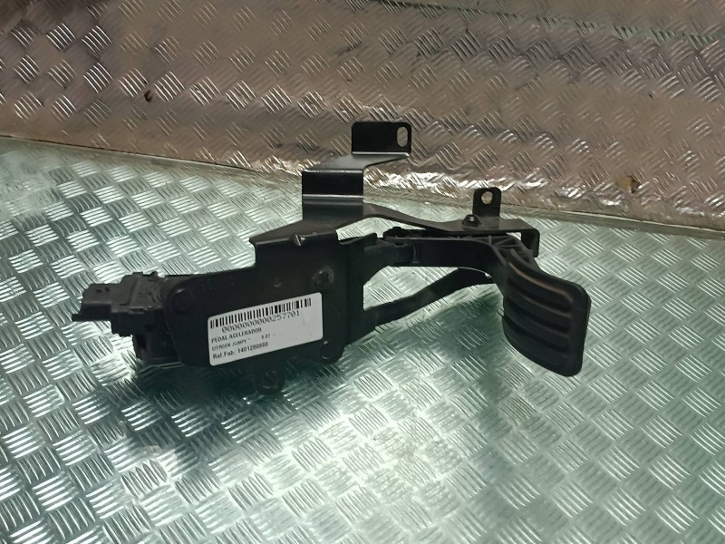 Recambio de pedal acelerador para citroen jumpy referencia OEM IAM 1401280880 6PV00994909 CONECTOR 6 PINES