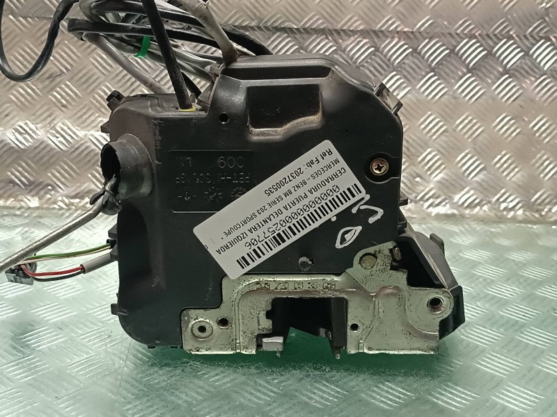 Recambio de cerradura puerta delantera izquierda para mercedes-benz clase c (w203) sportcoupe referencia OEM IAM 2037200535  