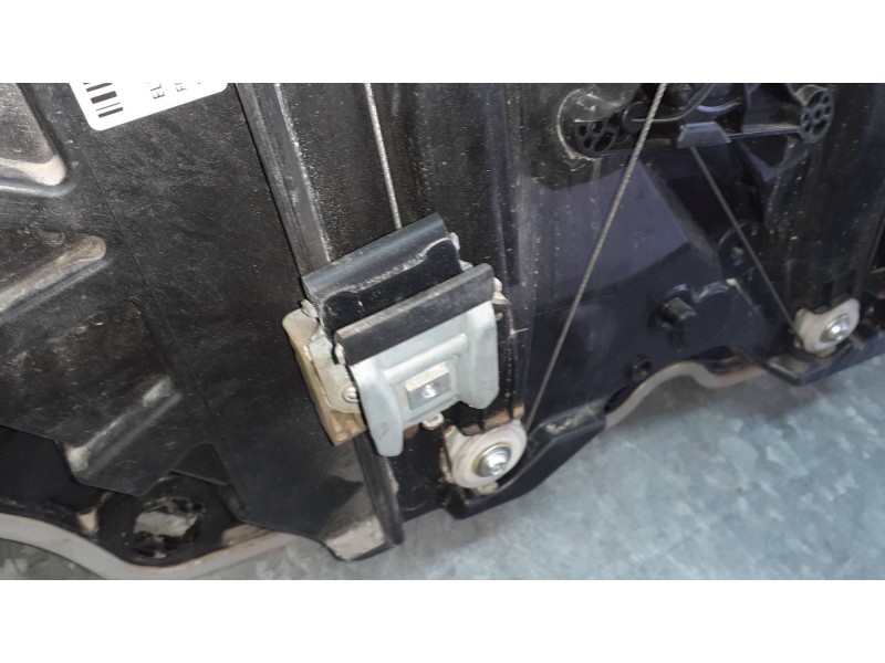 Recambio de elevalunas delantero derecho para ford fiesta (ce1) referencia OEM IAM H1BBA23200CD SIN MOTOR ELECTRICO