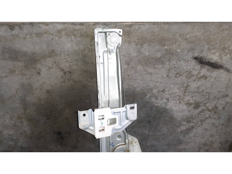 Recambio de elevalunas delantero derecho para ford ka+ referencia OEM IAM E3B5A23200 SIN MOTOR ELECTRICO