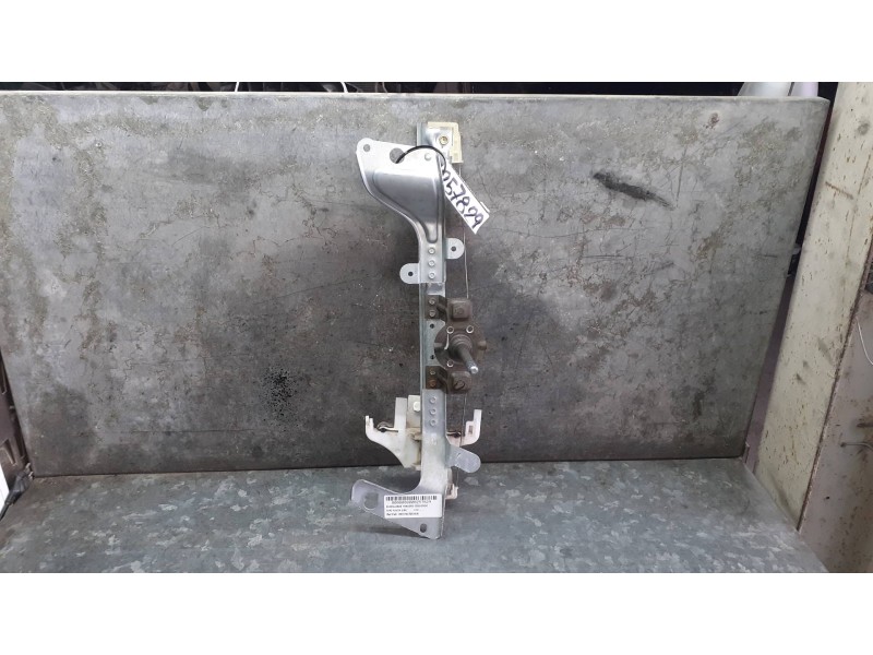 Recambio de elevalunas trasero izquierdo para ford fusion (cbk) referencia OEM IAM 2N11N27001AN  MANUAL