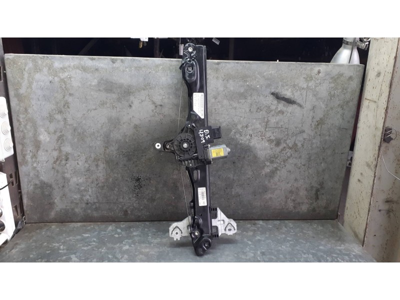 Recambio de elevalunas delantero izquierdo para nissan pulsar (c13) referencia OEM IAM 807013ZL0B CON MOTOR ELECTRICO