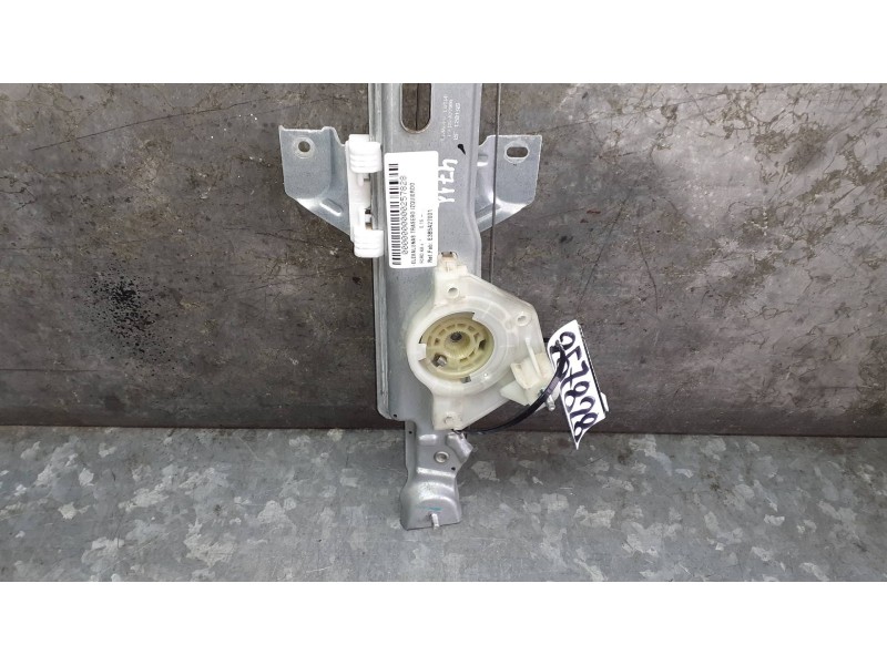 Recambio de elevalunas trasero izquierdo para ford ka+ referencia OEM IAM E3B5A27001 SIN MOTOR ELECTRICO