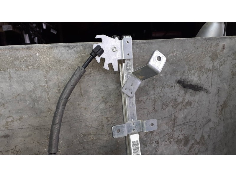 Recambio de elevalunas delantero izquierdo para ford fusion (cbk) referencia OEM IAM 20231127 SIN MOTOR ELECTRICO