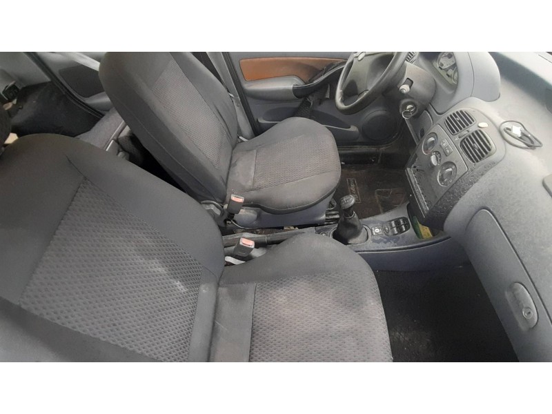 tata indigo marina del año 2006