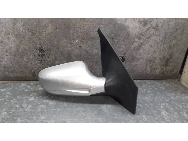 Recambio de retrovisor derecho para tata indigo marina referencia OEM IAM F340060 836154 MANUAL