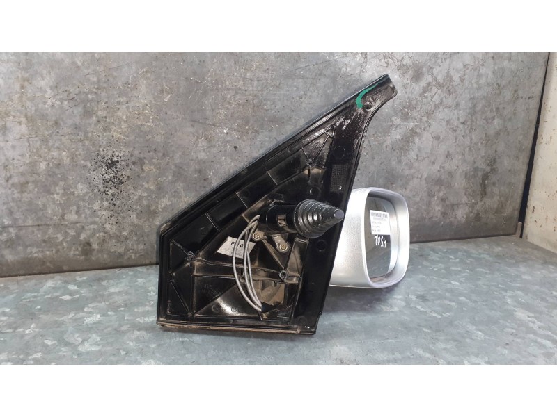 Recambio de retrovisor derecho para tata indigo marina referencia OEM IAM F340060 836154 MANUAL