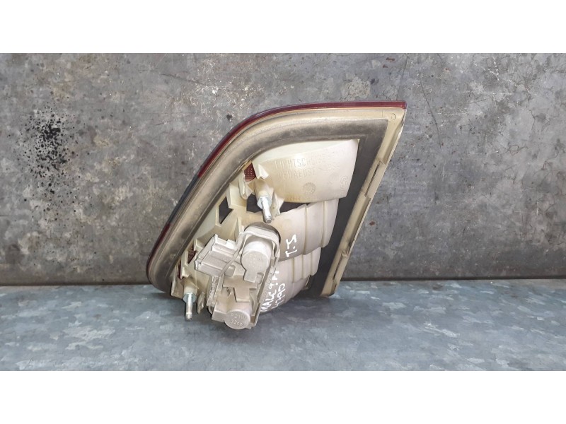 Recambio de piloto trasero izquierdo interior para mercedes-benz clase b (w245) referencia OEM IAM A1698201564 A1698200577 