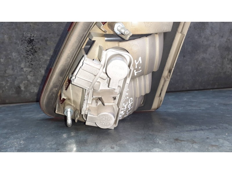 Recambio de piloto trasero izquierdo interior para mercedes-benz clase b (w245) referencia OEM IAM A1698201564 A1698200577 