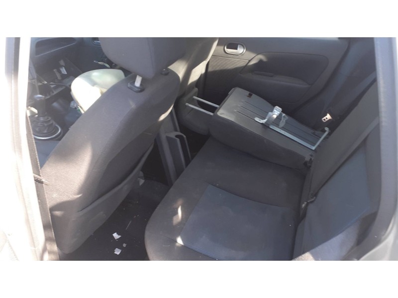 ford fiesta (cbk) del año 2005