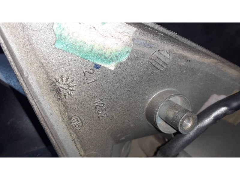 Recambio de retrovisor izquierdo para peugeot 406 coupe (s1/s2) referencia OEM IAM 211232  ELECTRICO