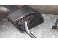 Recambio de retrovisor izquierdo para peugeot 207 referencia OEM IAM E9024528 CON PILOTO ELECTRICO 2