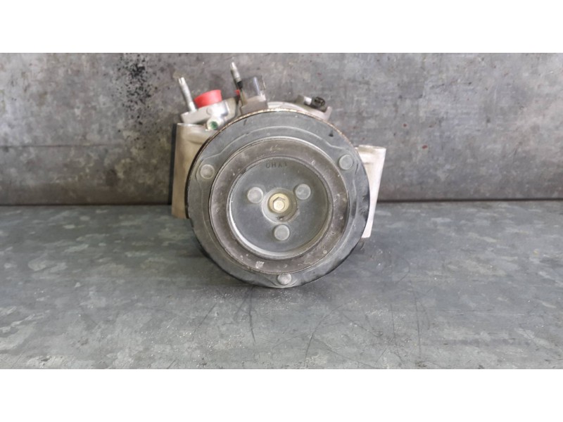Recambio de compresor aire acondicionado para ford fiesta (ce1) referencia OEM IAM H1BH19D629DA  FOMOCO