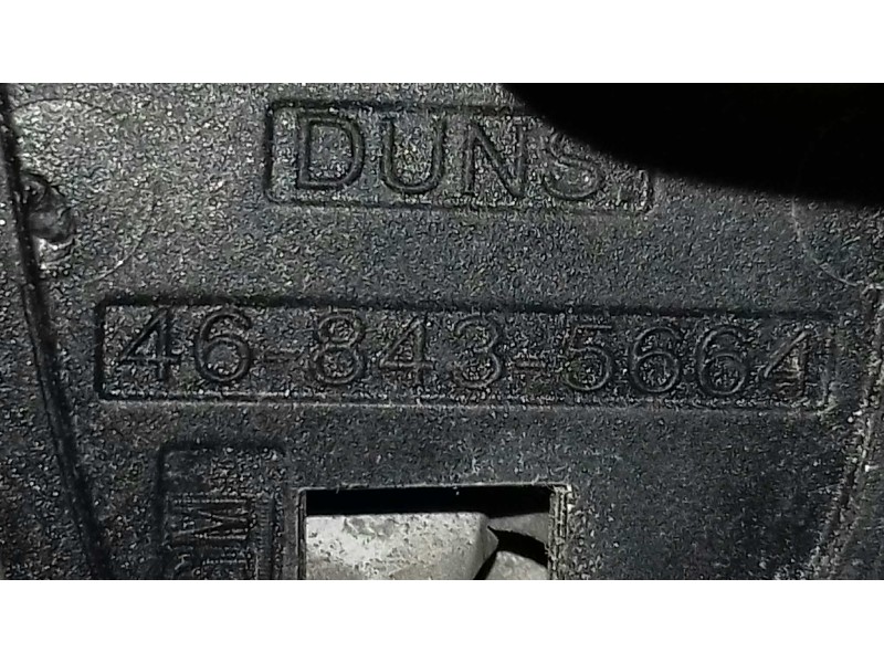 Recambio de retrovisor derecho para opel corsa d ´´111 years´´ referencia OEM IAM 468435664  ELECTRICO