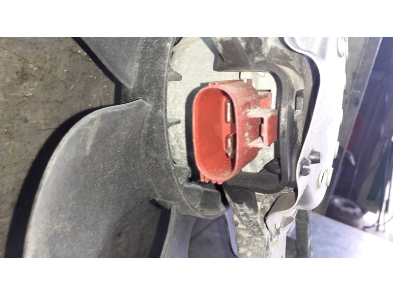 Recambio de electroventilador para ford fiesta (ce1) referencia OEM IAM H1BG8C607DE CON RESISTENCIA FOMOCO