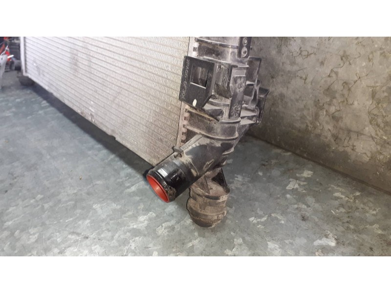 Recambio de radiador agua para ford focus lim. (cb8) referencia OEM IAM BV618005BB BV618C342BD FOMOCO