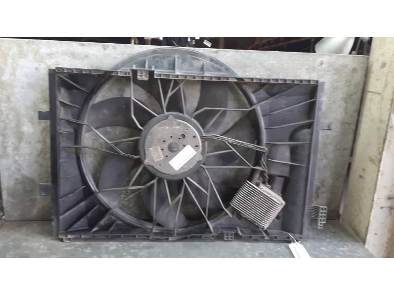 Recambio de electroventilador para mercedes-benz clase c (w203) sportcoupe referencia OEM IAM A2035000193KZ CON RESISTENCIA TEMI