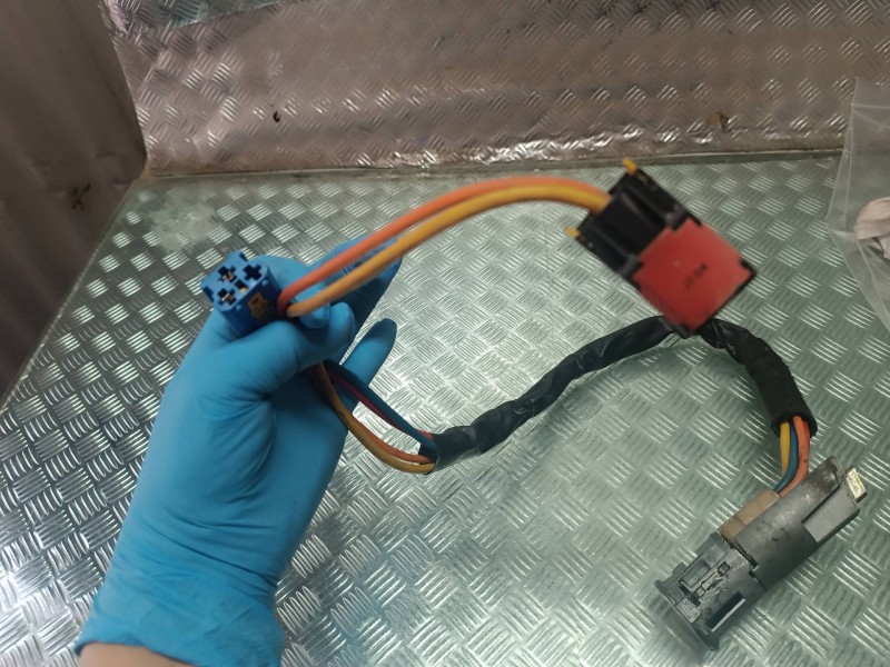 Recambio de conmutador de arranque para citroen xsara berlina referencia OEM IAM   