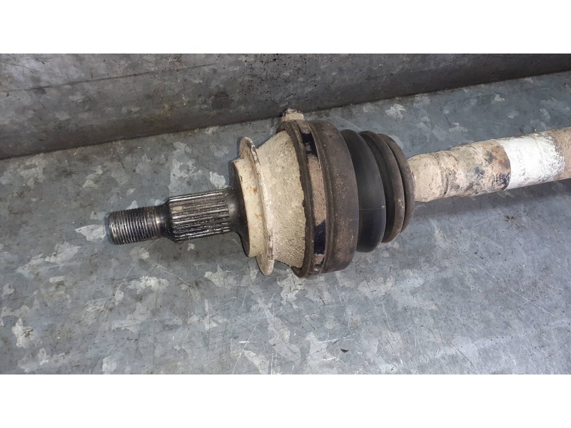 Recambio de transmision delantera izquierda para mercedes-benz clase b (w245) referencia OEM IAM   