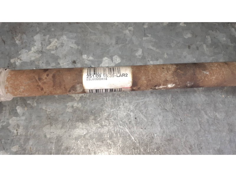 Recambio de transmision delantera izquierda para renault megane iii berlina 5 p referencia OEM IAM 8200725499  