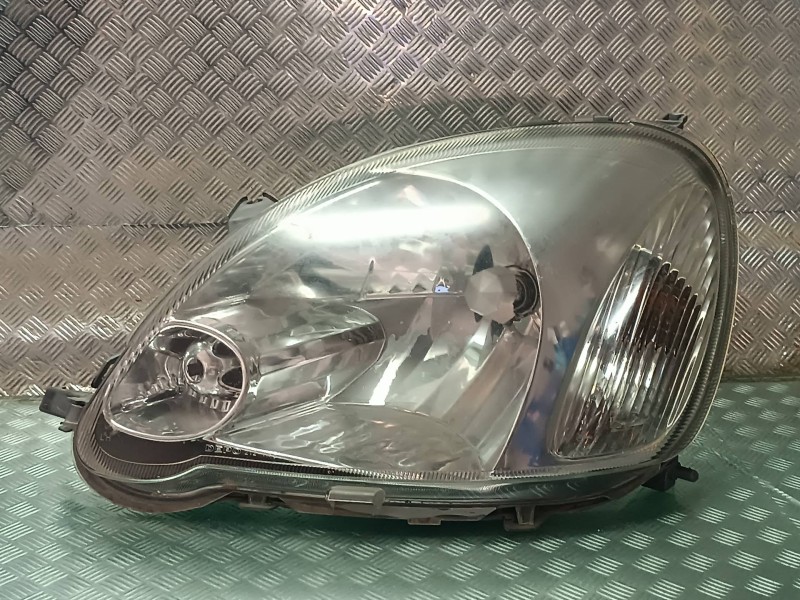 Recambio de faro izquierdo para toyota yaris (ncp1/nlp1/scp1) referencia OEM IAM 0821211F5L DEPO 