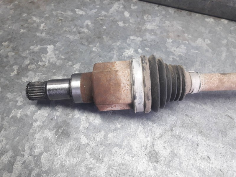 Recambio de transmision delantera izquierda para ford ka+ referencia OEM IAM J7B53B437AA  J7B53B437AALH