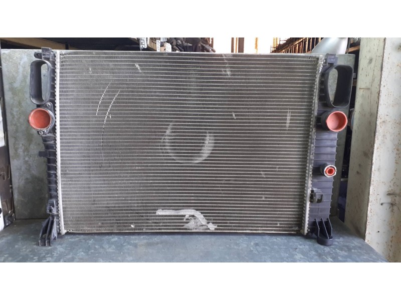 Recambio de radiador agua para mercedes-benz clase e (w211) berlina referencia OEM IAM A2115003502  