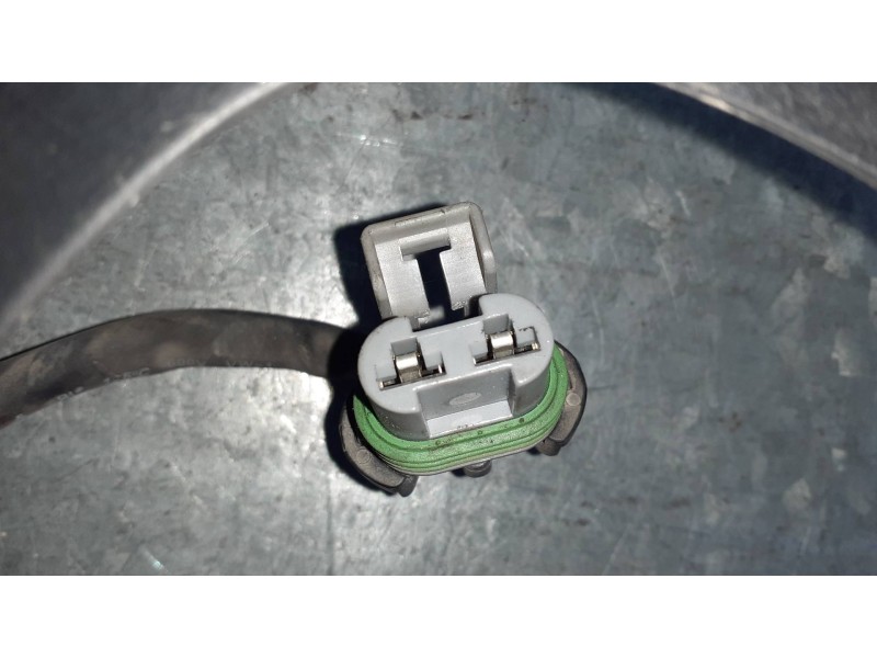 Recambio de electroventilador para ford focus lim. (cb8) referencia OEM IAM 3N032416 5000921 5YY0539