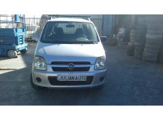 opel agila del año 2004
