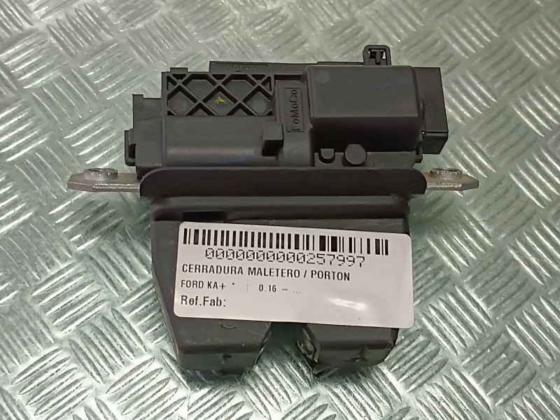 Recambio de cerradura maletero / porton para ford ka+ referencia OEM IAM L2E3B5A442A66DD 284801508 CONECTOR 3 PINES