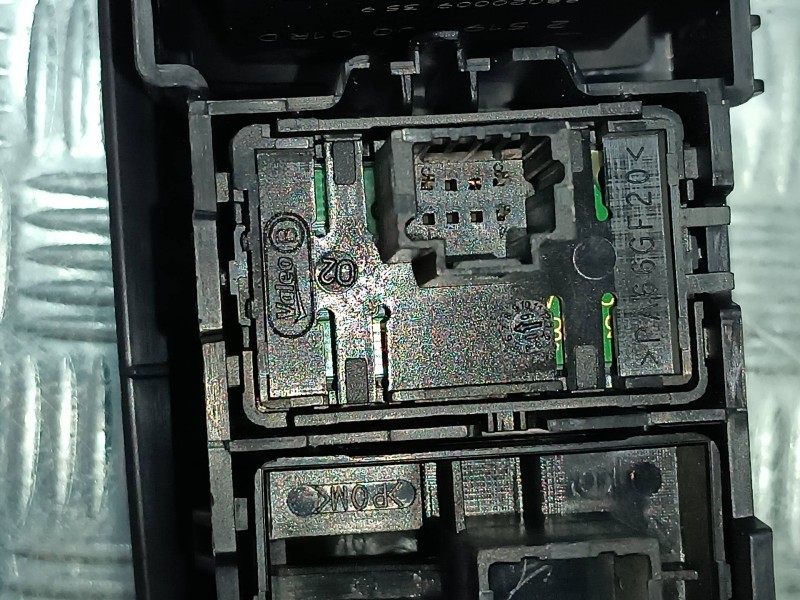 Recambio de mando luces para renault megane iii berlina 5 p referencia OEM IAM   