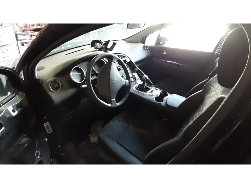 peugeot 3008 del año 2018