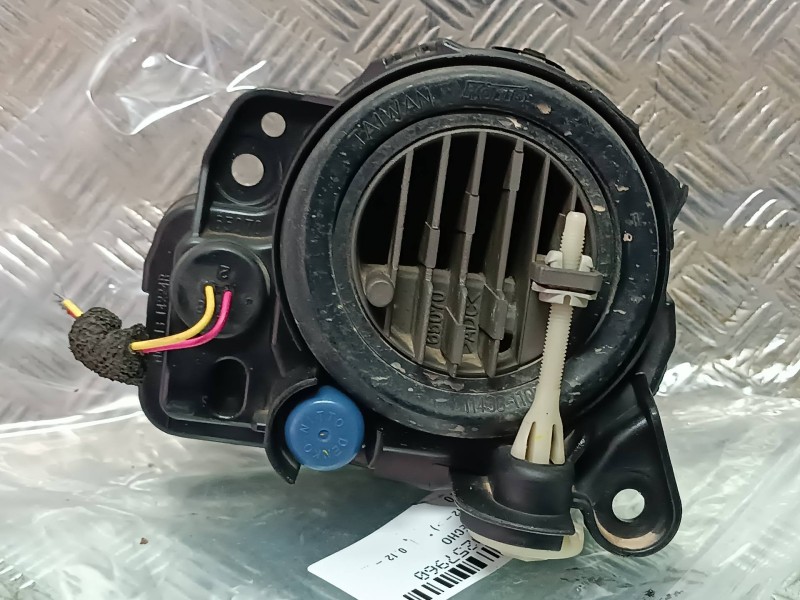 Recambio de faro antiniebla derecho para mazda 6 lim. (gh)(.2012) referencia OEM IAM 11465070  