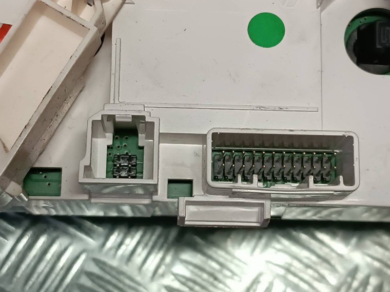 Recambio de mando calefaccion / aire acondicionado para renault megane iii berlina 5 p referencia OEM IAM T1001786G 280340008R 