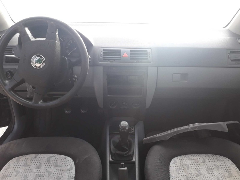 skoda fabia (6y2/6y3) del año 2003