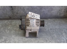 Recambio de alternador para renault scenic ii referencia OEM IAM 8200495294 VALEO 110A
